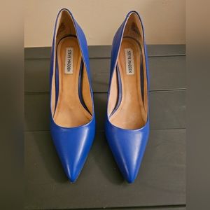 Steve Madden Royal Blue Pumps
